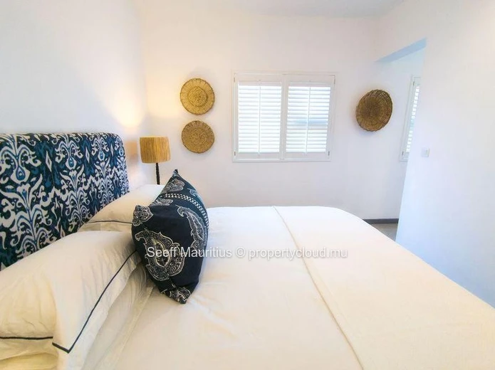 Elegant Escape: 4-Bedroom Combo Apartment
