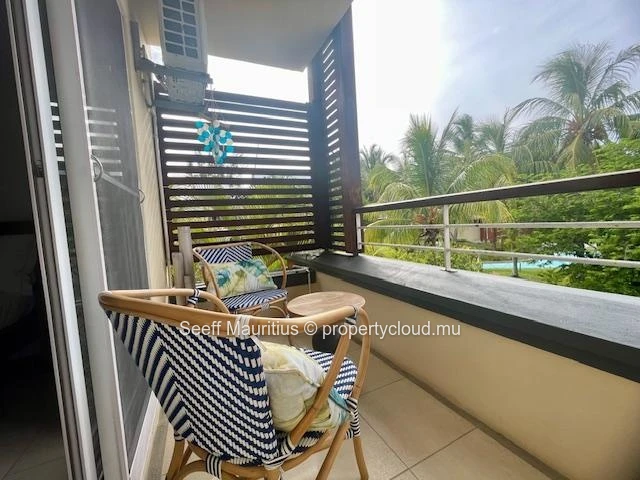 Beautiful Duplex Just Steps from the Sea