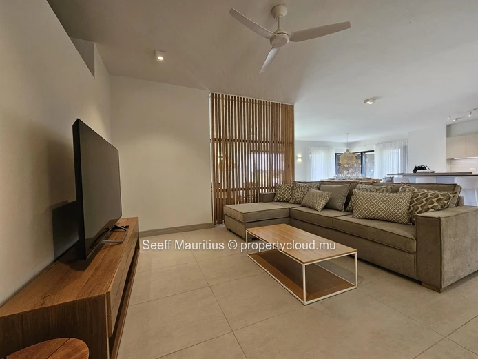 Signature Villa on Azuri Golf Course – 4 En Suite Bedrooms, Swimming Pool & Private Elevator
