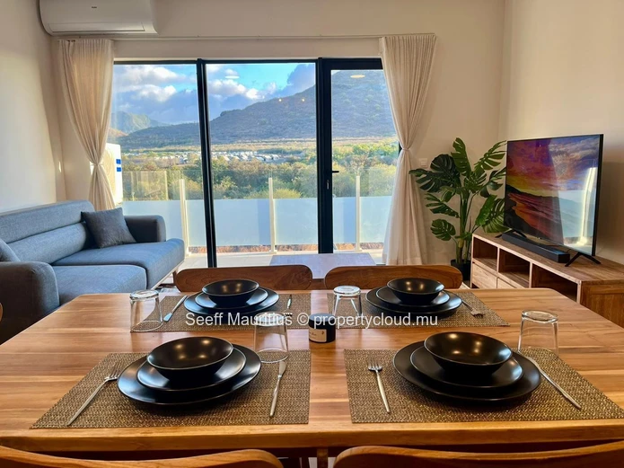 Modern 2-Bedroom Apartment with Stunning Views
