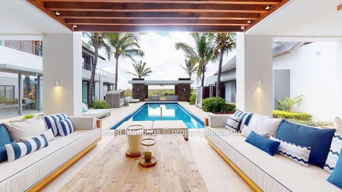 The Majestic Villa in the Golf Estate
