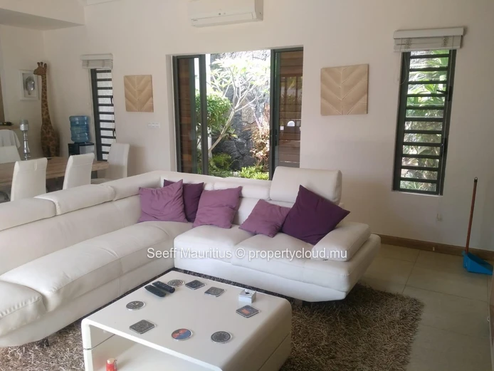 Luxury 3-Bedroom Single-Story Villa – Clos du Littoral 1