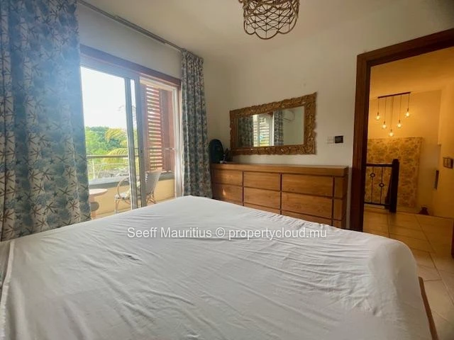 Beautiful Duplex Just Steps from the Sea