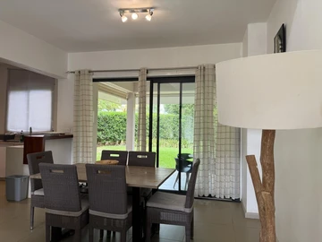 4 Bedroom Townhouse, Duplex