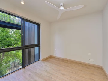 4 Bedroom Townhouse, Duplex