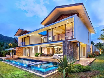 5 Bedroom House