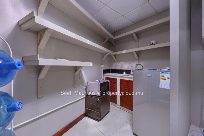 Ready-to-Move-In Office Space with Parking in Grand Baie