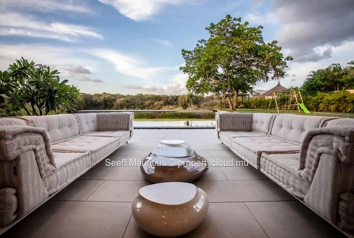 The Pinnacle of Riverside Luxury