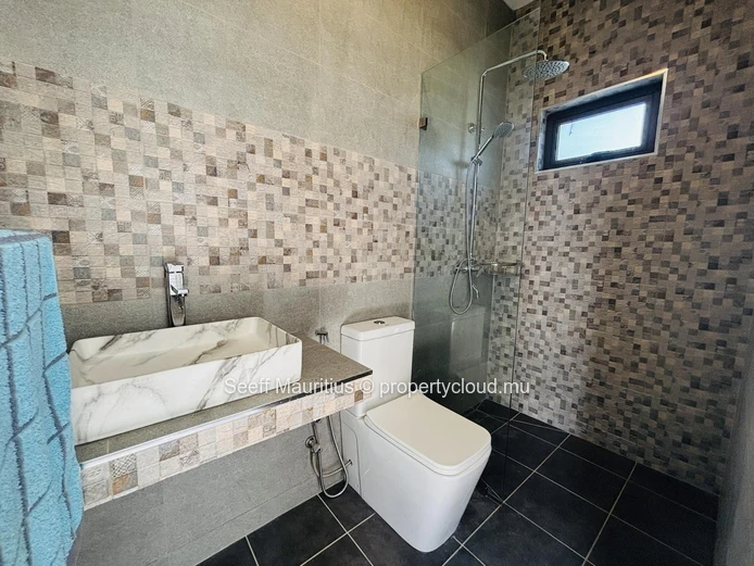 Grand Gaube Poolside Retreat