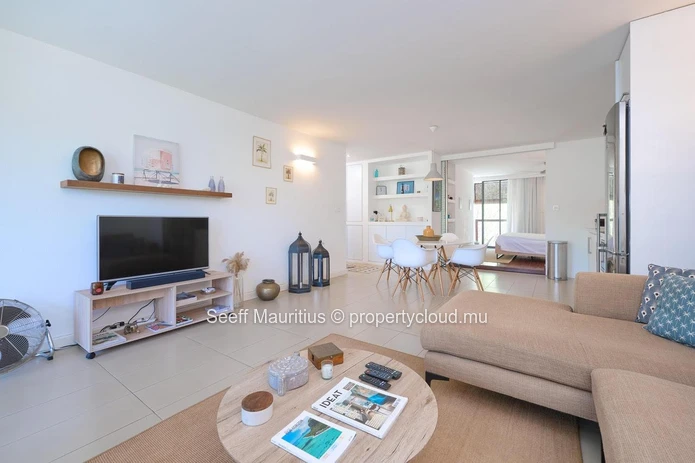 Live the Dream: Modern 1-Bedroom Apartment in Mont Choisy
