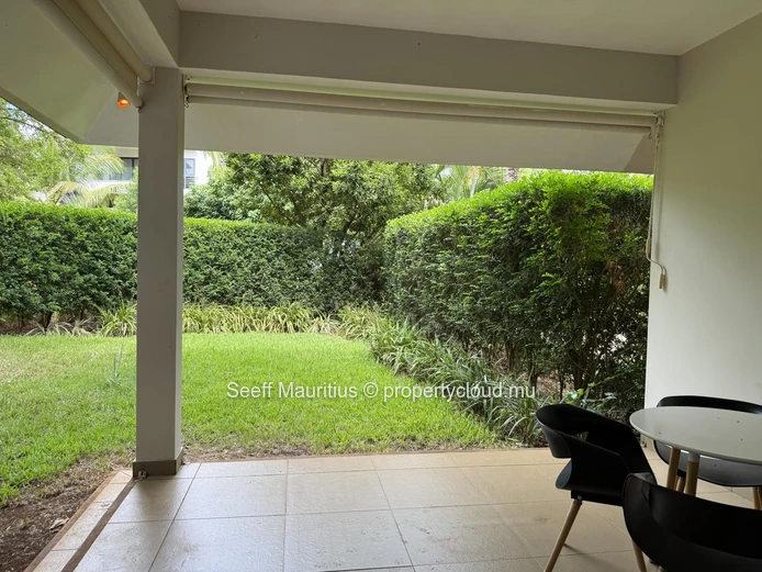 Tropical Elegance & Modern Comfort: Your 4-Bedroom Sanctuary at Azuri