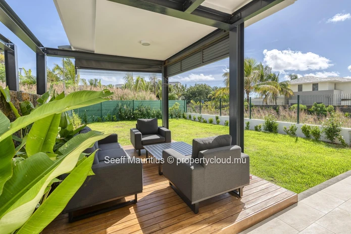 Spacious 3 bedrooms Townhouse