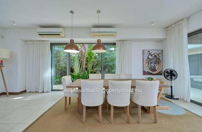 Grand Baie Townhouse Treasure