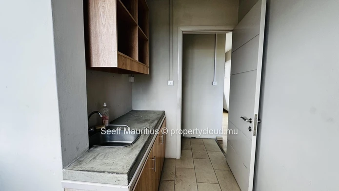 Prime Office in the Heart of Grand Baie Chemin 20 Pieds