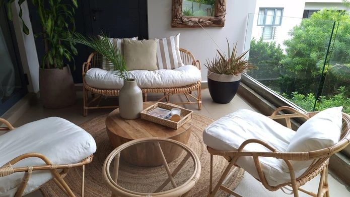 Elegant Furnished Apartment in Prestigious Azuri