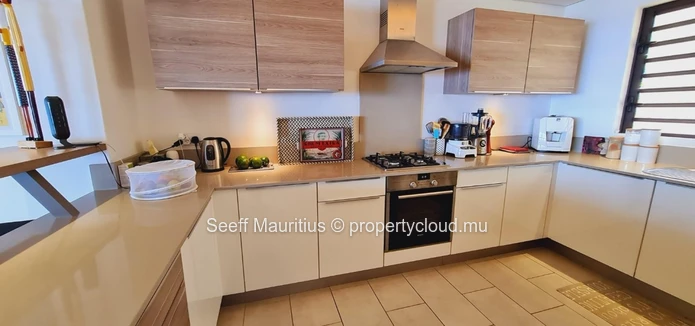 Appartement duplex avec une vue imprenable sur la mer