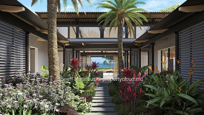 Golf Villa: Sunset Views and Tropical Living
