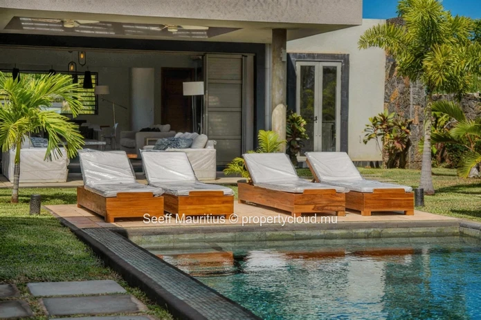 The Horizon House: A Masterpiece of Seamless Tropical Living