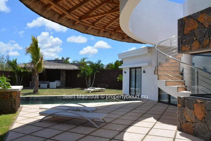 Unique Luxury Villa Close To The Beach