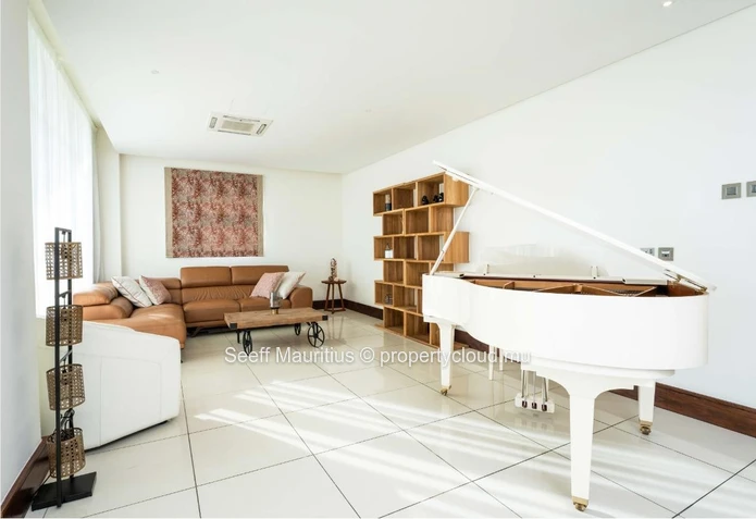 Modern Elegance in the Heart of the City
