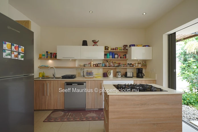 Refined Villa in Grand Baie