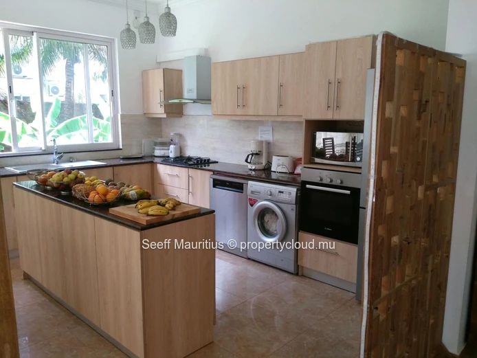 RES Villa close to the beach