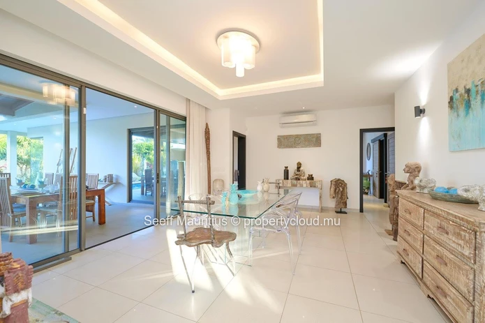 Privacy and Luxury Awaits in This Stunning Mont Mascal Villa