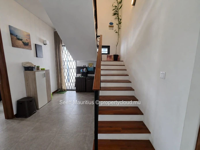 The 20 Pied Residence