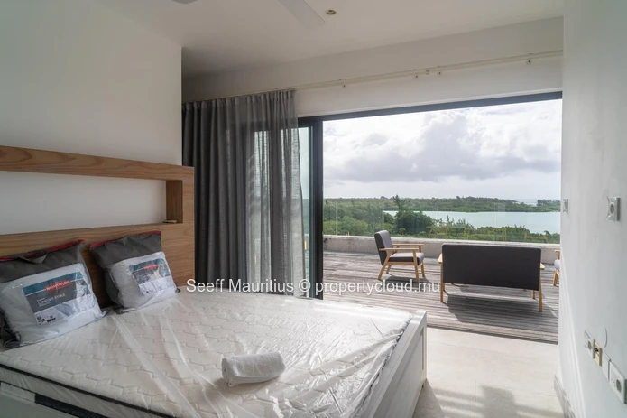 Luxury Penthouse Living with Private Plunge Pool at St Antoine