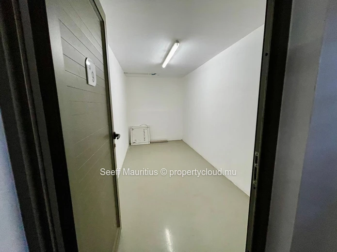 3-Bedroom Seaside Apartment