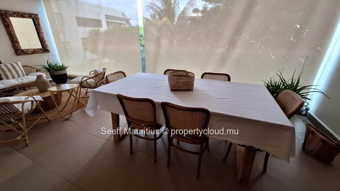 Elegant Furnished Apartment in Prestigious Azuri