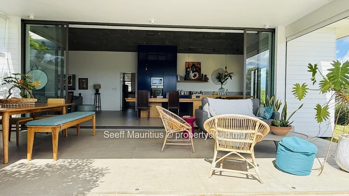Villa/House 4 bedrooms Mont Piton I