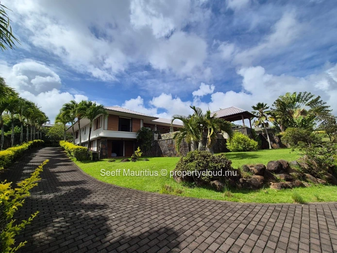 Majestic Horizon Sea View Estate