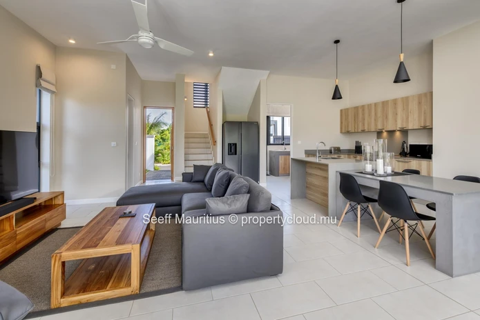 Spacious 3 bedrooms Townhouse