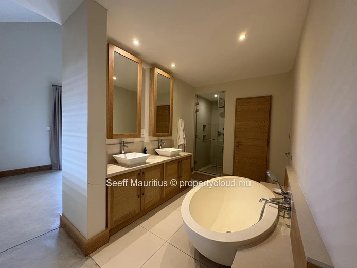 Elegant Villa for Sale in La Balise Marina