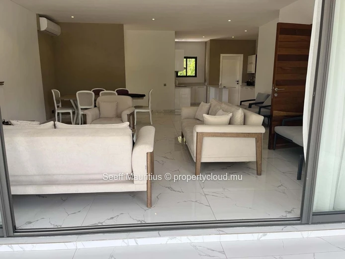 3 bedroom, 3 bathroom - Spacious and Luxurious Ground Floor Apartment