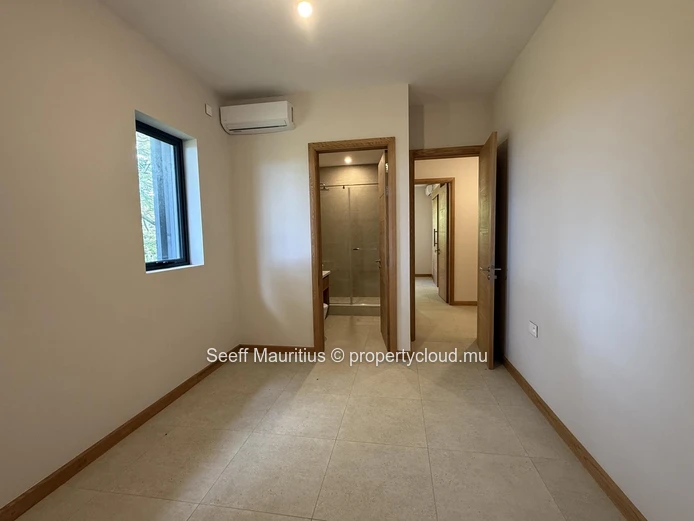 Luxurious Modern Living 4-bed at Domaine de Belle Vue - O Petit Parc