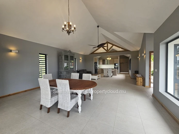 Elegant Family Villa with Private Pool, Ensuites & Ample Storage