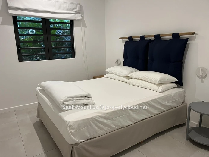 Beachfront 3-Bedroom: Direct Beach Access, 24-Hour Security