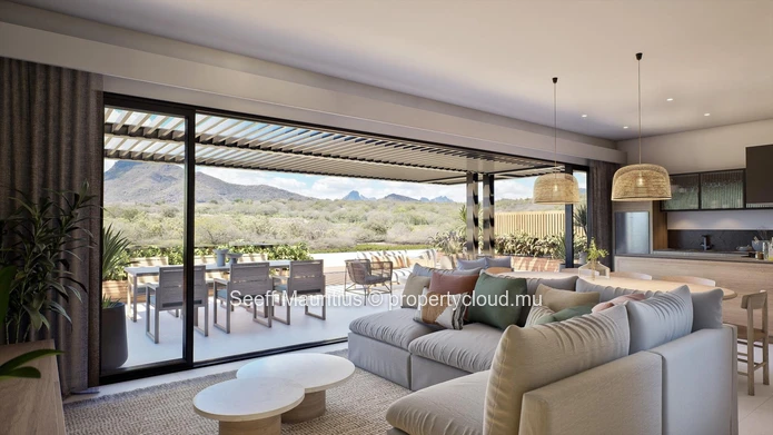 Coastal Paradise: Luxury Living on the West Coast