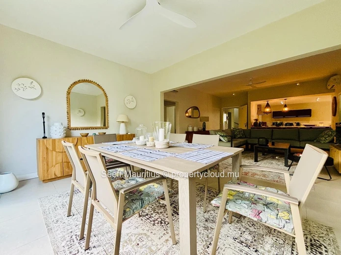 Contemporary Garden Apartment for Rent in La Preneuse