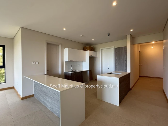 Luxurious Modern Living 4-bed at Domaine de Belle Vue - O Petit Parc