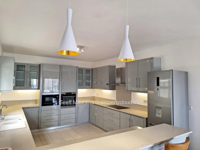 Penthouse spacieux avec vue sur le parc 