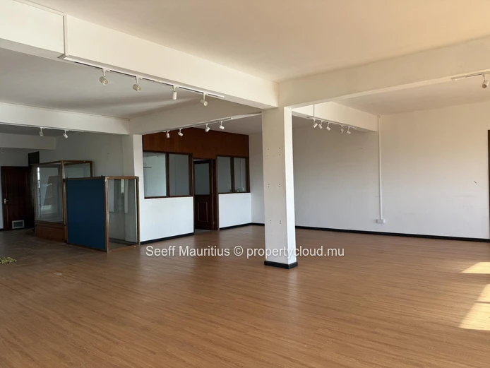 Premium Commercial Space For Rent – Vale