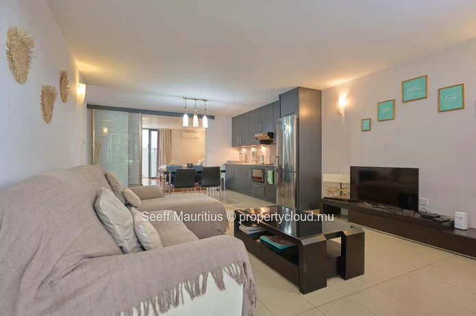 Coastal Elegance Near Mont Choisy