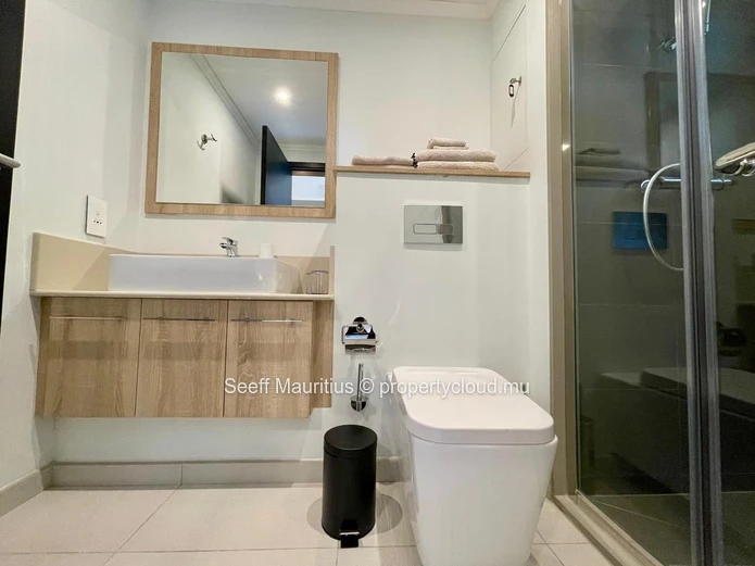 3-Bedroom Seaside Apartment