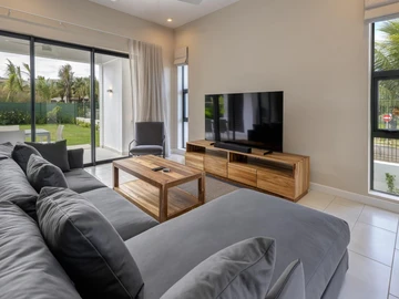 3 Bedroom Townhouse, Duplex