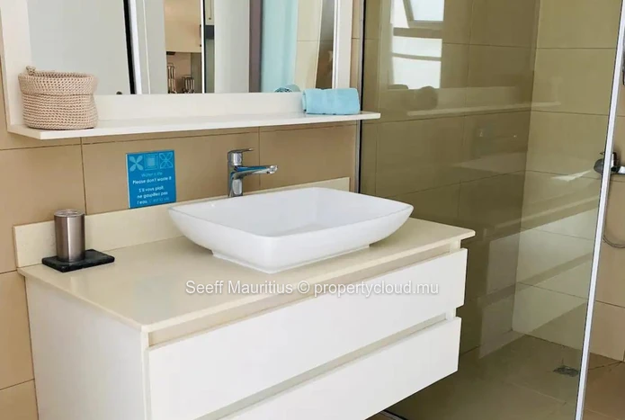 Coastal Oasis: Your Dream Apartment Awaits