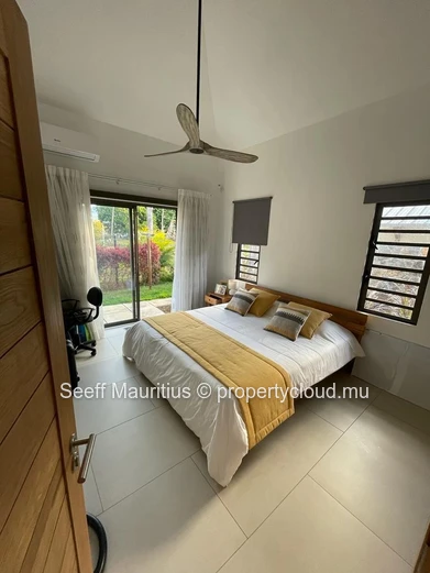 Spacious Modern Family Home in a Prime Location