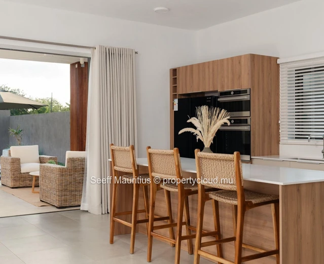 Stunning Modern Sanctuary 4-Bedroom Designer Villa with Private Pool